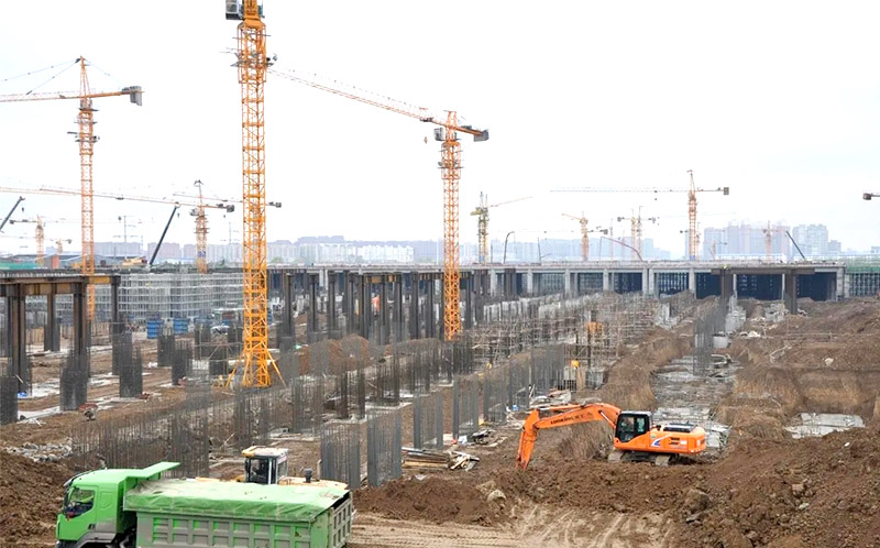 各地出現(xiàn)趕工潮 各地出現(xiàn)趕工潮