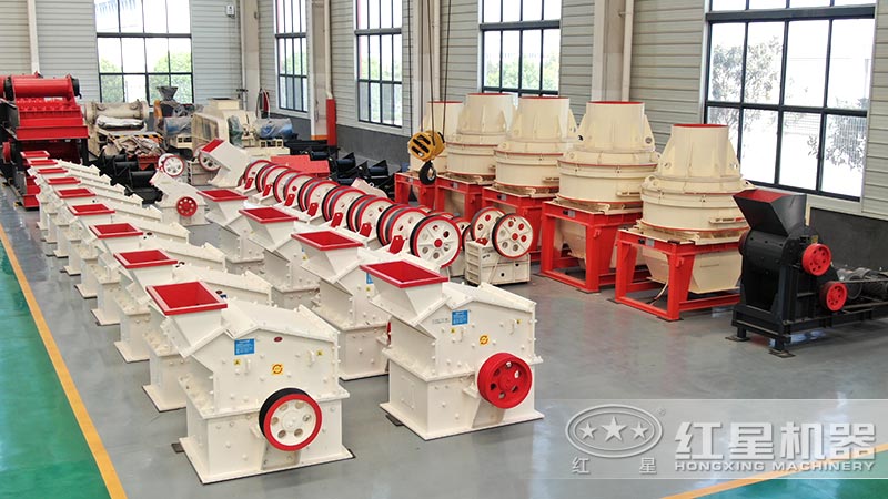 細(xì)碎機(jī)等其他小型打沙機(jī)車(chē)間展示 細(xì)碎機(jī)等其他小型打沙機(jī)車(chē)間展示