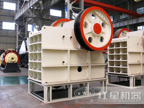 顎式破碎機 顎式破碎機