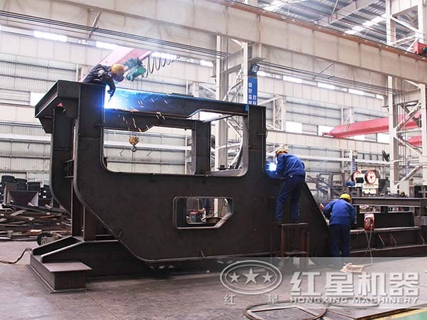 紅星移動磕石機生產(chǎn)車間 紅星移動磕石機生產(chǎn)車間