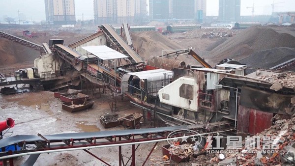 山東可移動破碎站建筑垃圾處理現(xiàn)場 山東可移動破碎站建筑垃圾處理現(xiàn)場