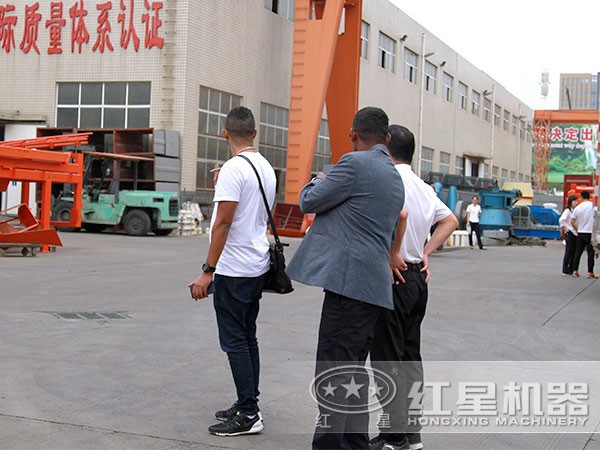 用戶實(shí)地考察 用戶實(shí)地考察