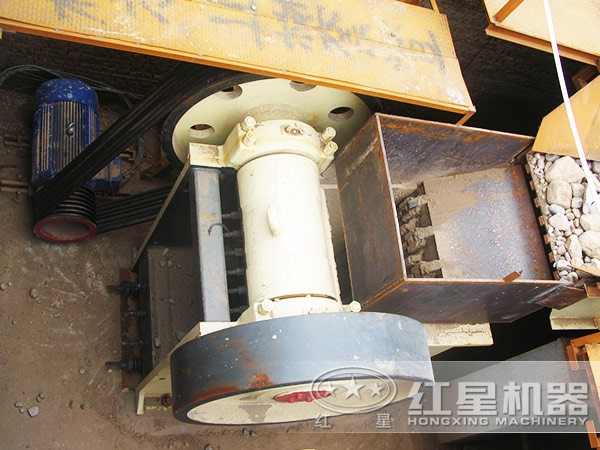 紅星碎石顎破機(jī)現(xiàn)場 紅星碎石顎破機(jī)現(xiàn)場