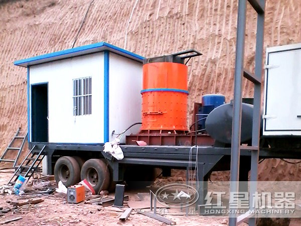 河卵石復(fù)合破現(xiàn)場(chǎng) 河卵石復(fù)合破現(xiàn)場(chǎng)