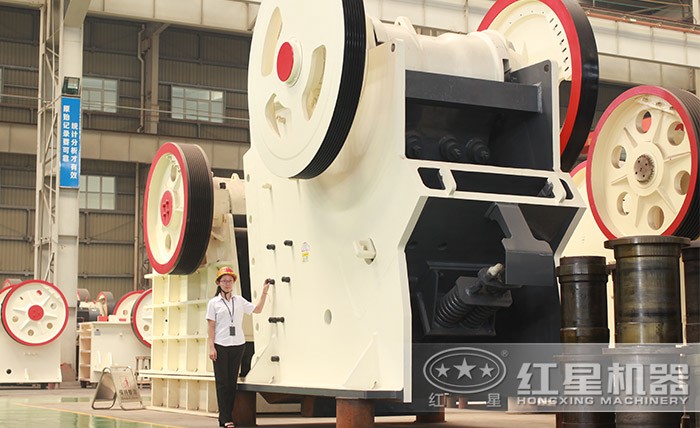 紅星大型碎石機(jī) 紅星大型碎石機(jī)