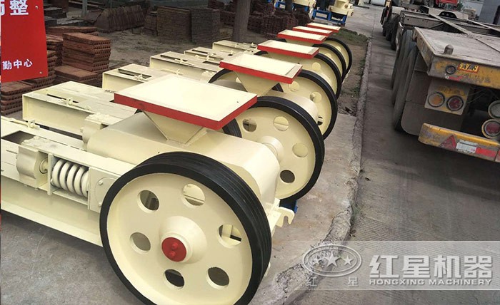 紅星頁巖對輥制砂機 紅星頁巖對輥制砂機