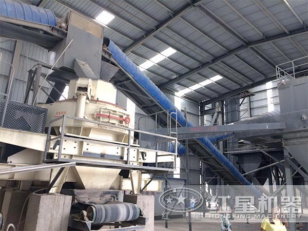 VSI制砂機(jī)作業(yè)現(xiàn)場(chǎng) VSI制砂機(jī)作業(yè)現(xiàn)場(chǎng)