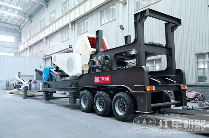 搭載重錘破的碎石機(jī)_車載一體機(jī) 搭載重錘破的碎石機(jī)_車載一體機(jī)