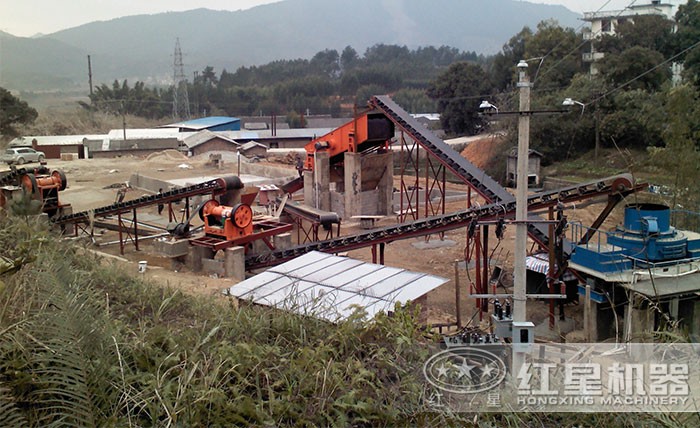 打石子設備生產(chǎn)線現(xiàn)場 打石子設備生產(chǎn)線現(xiàn)場