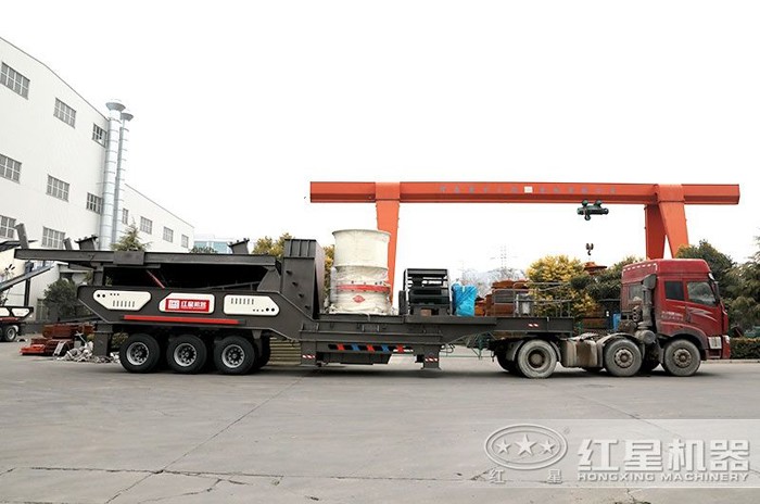 搭載圓錐破碎機(jī)的移動石子機(jī) 搭載圓錐破碎機(jī)的移動石子機(jī)