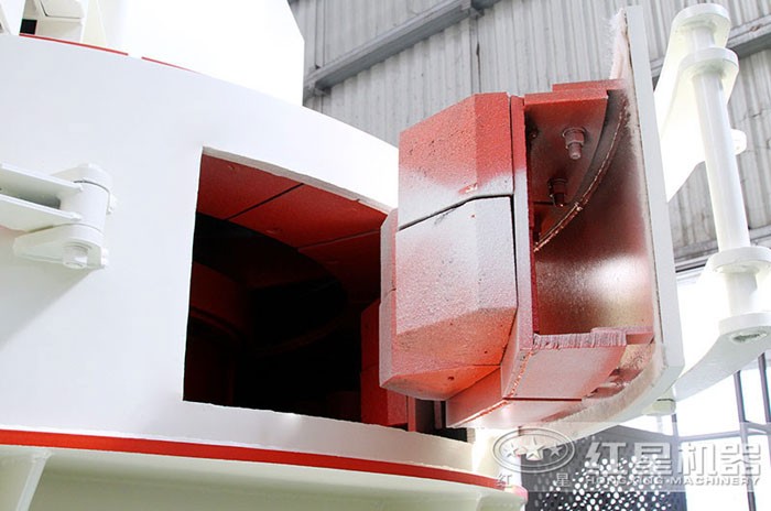 碎石打沙機(jī)開(kāi)門(mén)裝置