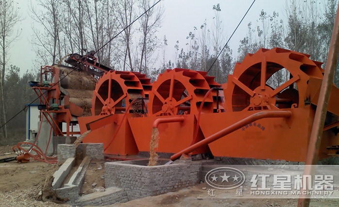 水洗砂生產(chǎn)線現(xiàn)場 水洗砂生產(chǎn)線現(xiàn)場