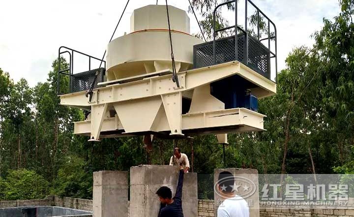 大型制砂碎石機(jī)安裝 大型制砂碎石機(jī)安裝