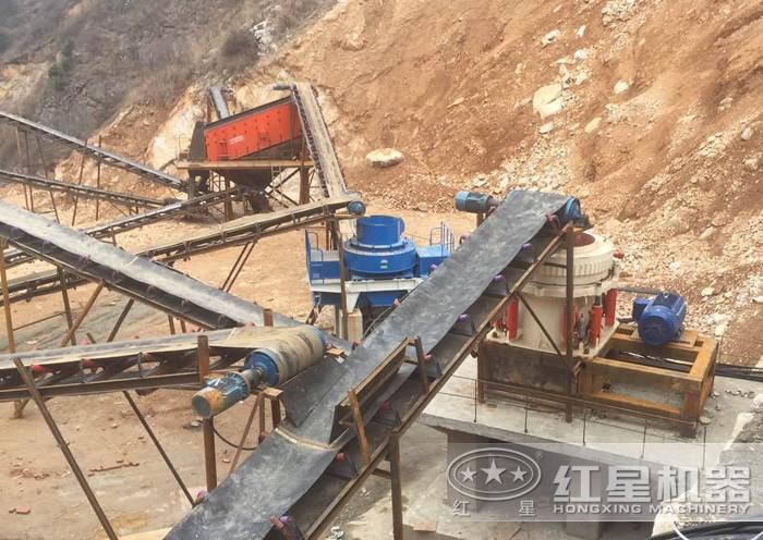 石子生產(chǎn)線現(xiàn)場 石子生產(chǎn)線現(xiàn)場