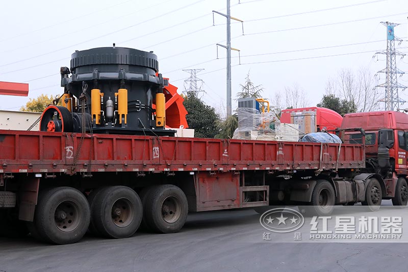 HP300圓錐破碎機(jī)發(fā)貨中。。