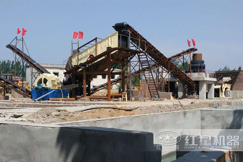 小型石子制砂生產(chǎn)線現(xiàn)場 小型石子制砂生產(chǎn)線現(xiàn)場