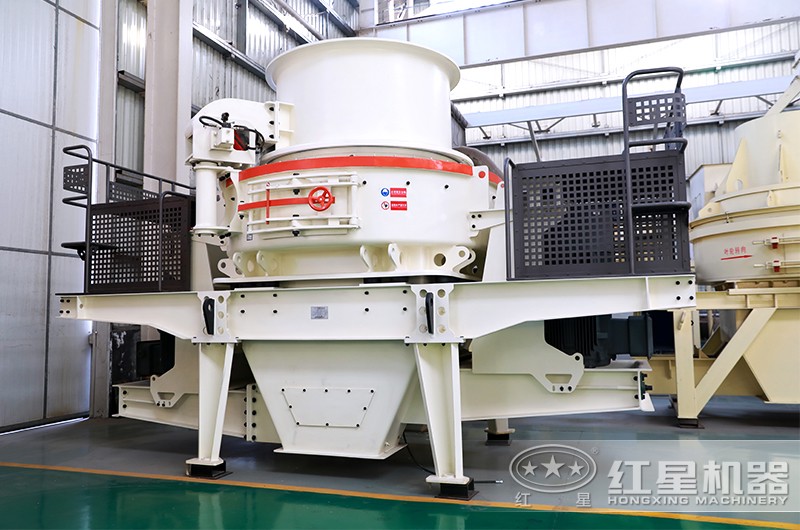 專業(yè)風(fēng)化石制砂機(jī)，粒形好看級配合理